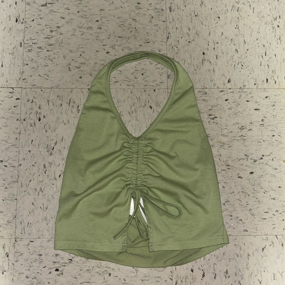ROMWE Green halter crop top size M